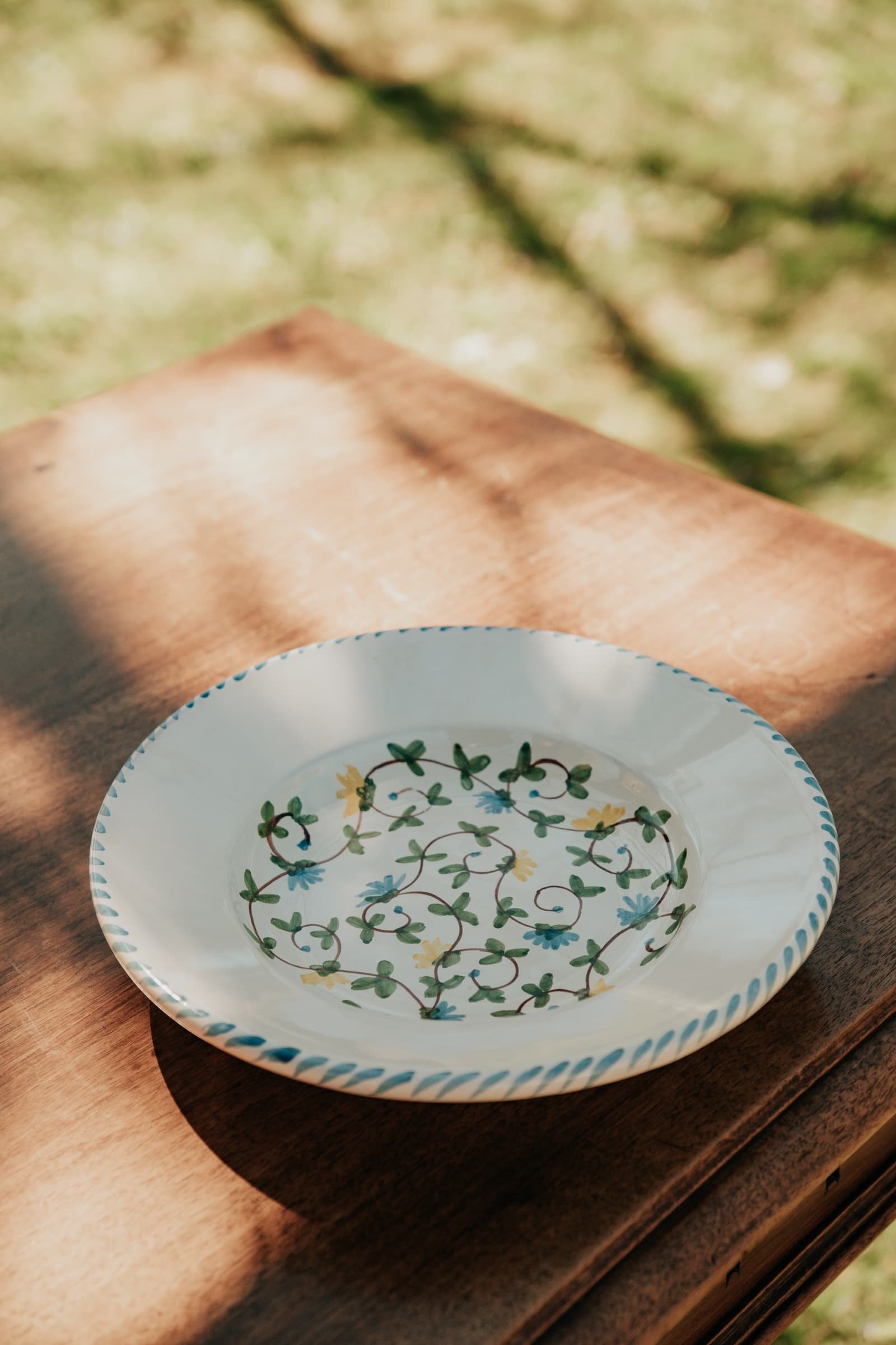 Assiette creuse céramique artisanale Nonno Mio motif Fiori di Campo peinte à la main