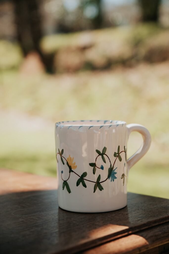 Mug en céramique artisanale Nonno Mio motif Fiori di Campo tourné peint à la main