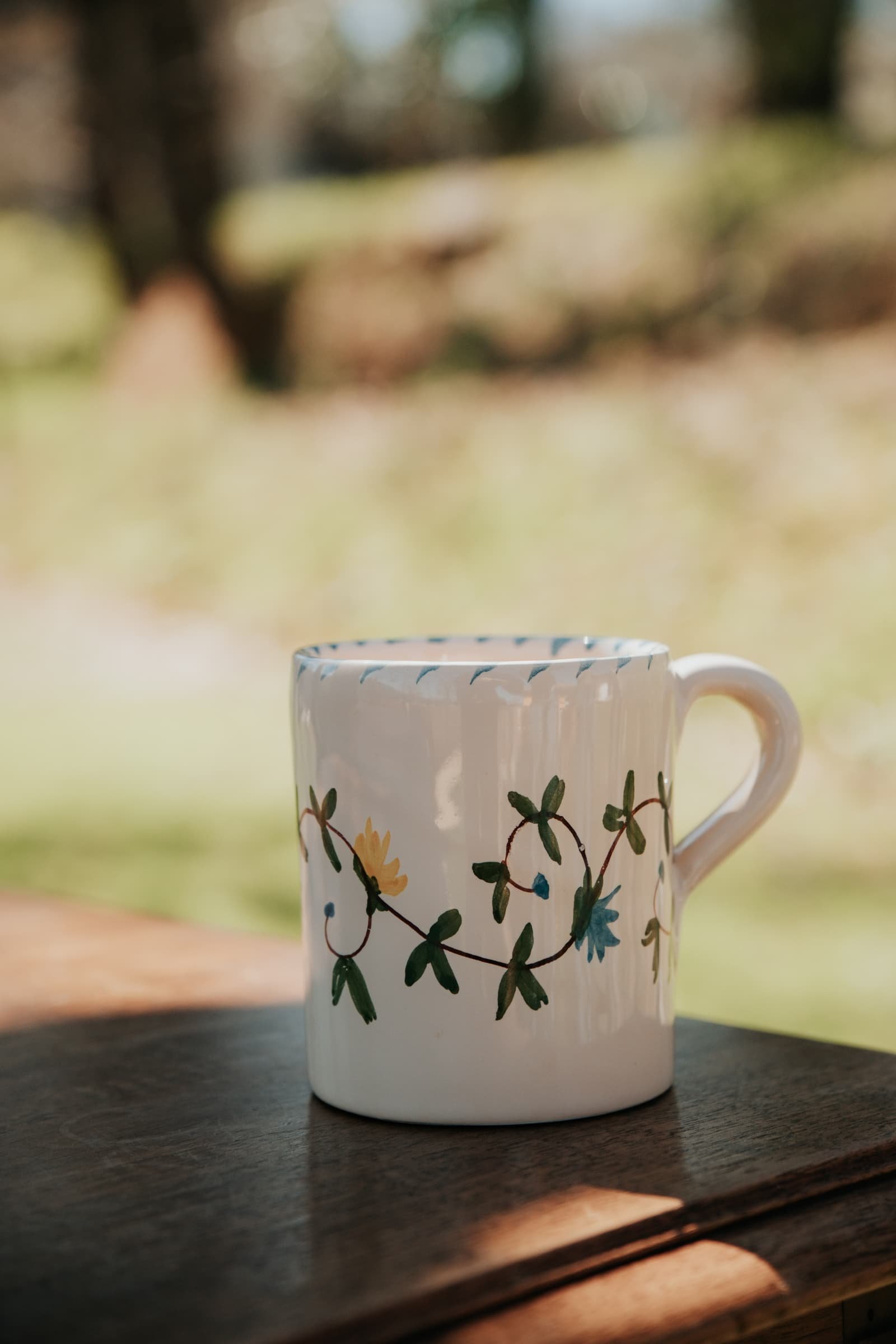 Mug en céramique artisanale Nonno Mio motif Fiori di Campo tourné peint à la main