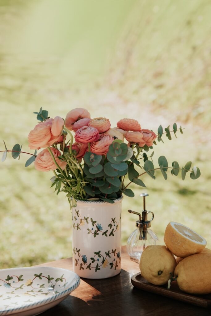 Vase céramique artisanale Nonno Mio motif Fiori di Campo façonné peint main décoration