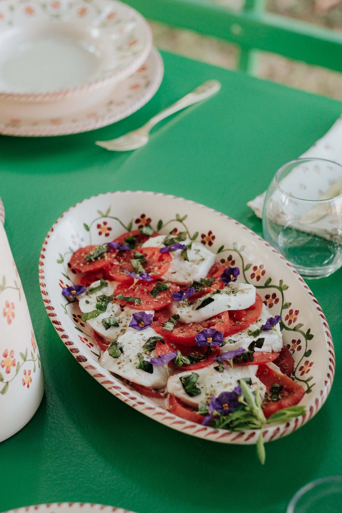 Plat de service céramique artisanale Nonno Mio motif Profumo di Primavera grand format fait main