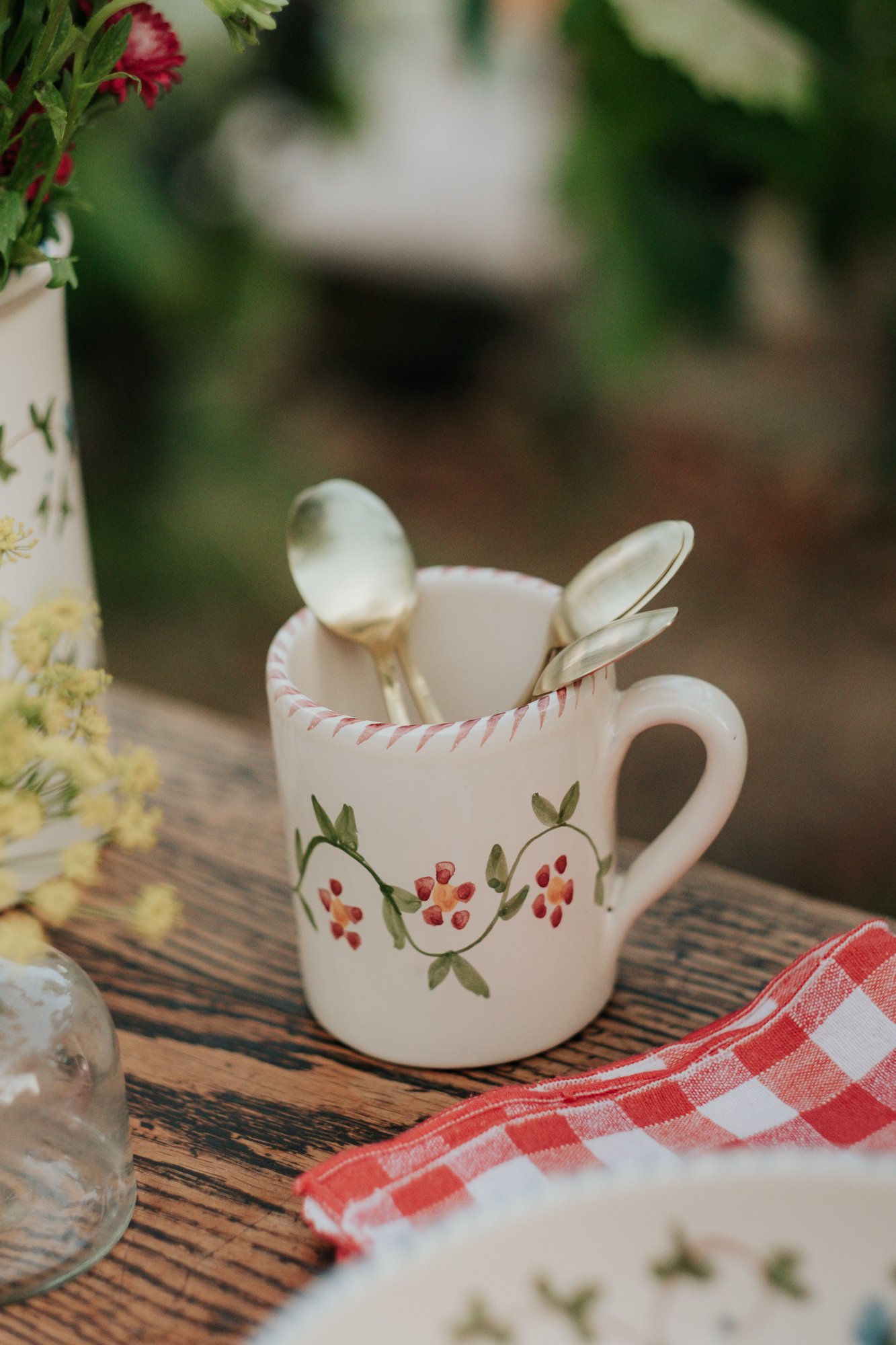 Mug céramique artisanale Nonno Mio motif Profumo di Primavera vert fait main tourné