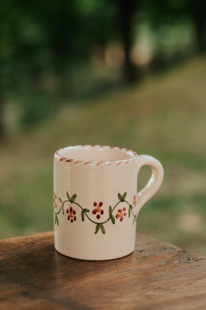 Mug céramique artisanale Nonno Mio motif Profumo di Primavera vert fait main tourné