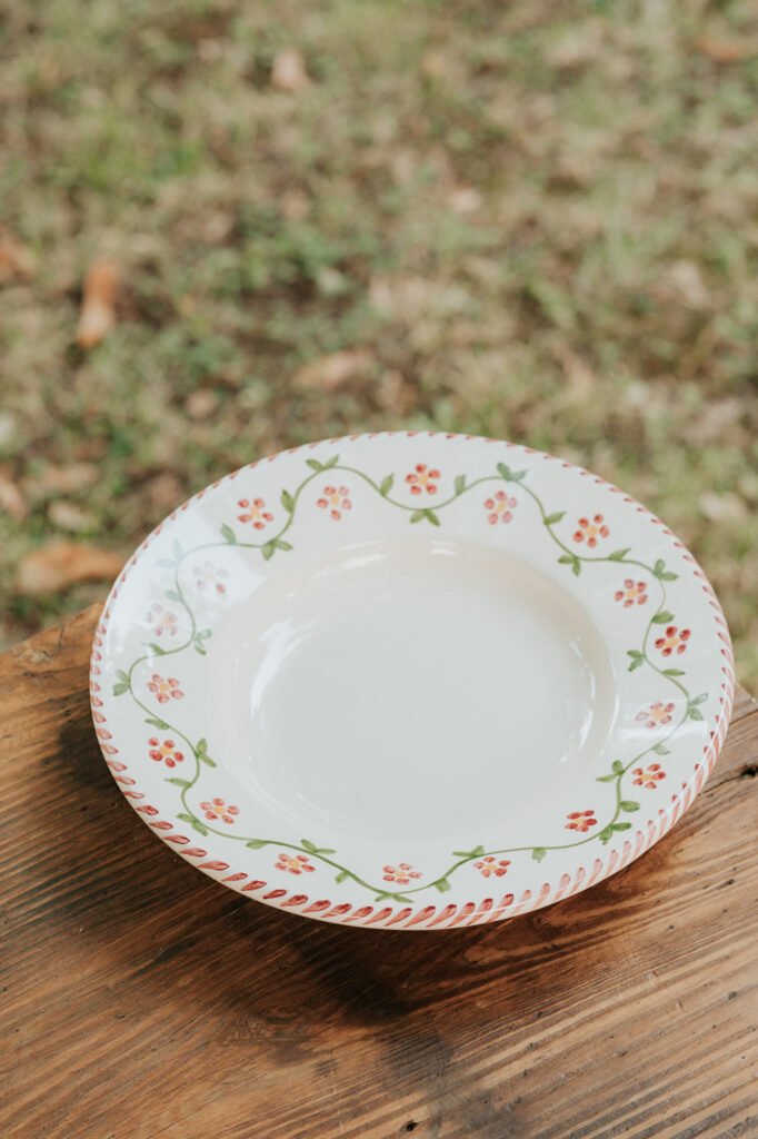 Assiette creuse céramique artisanale Nonno Mio motif Profumo di Primavera vert fait main