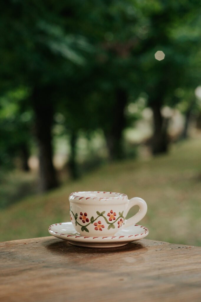 Tasse à café céramique artisanale Nonno Mio motif Profumo di Primavera vert fait main