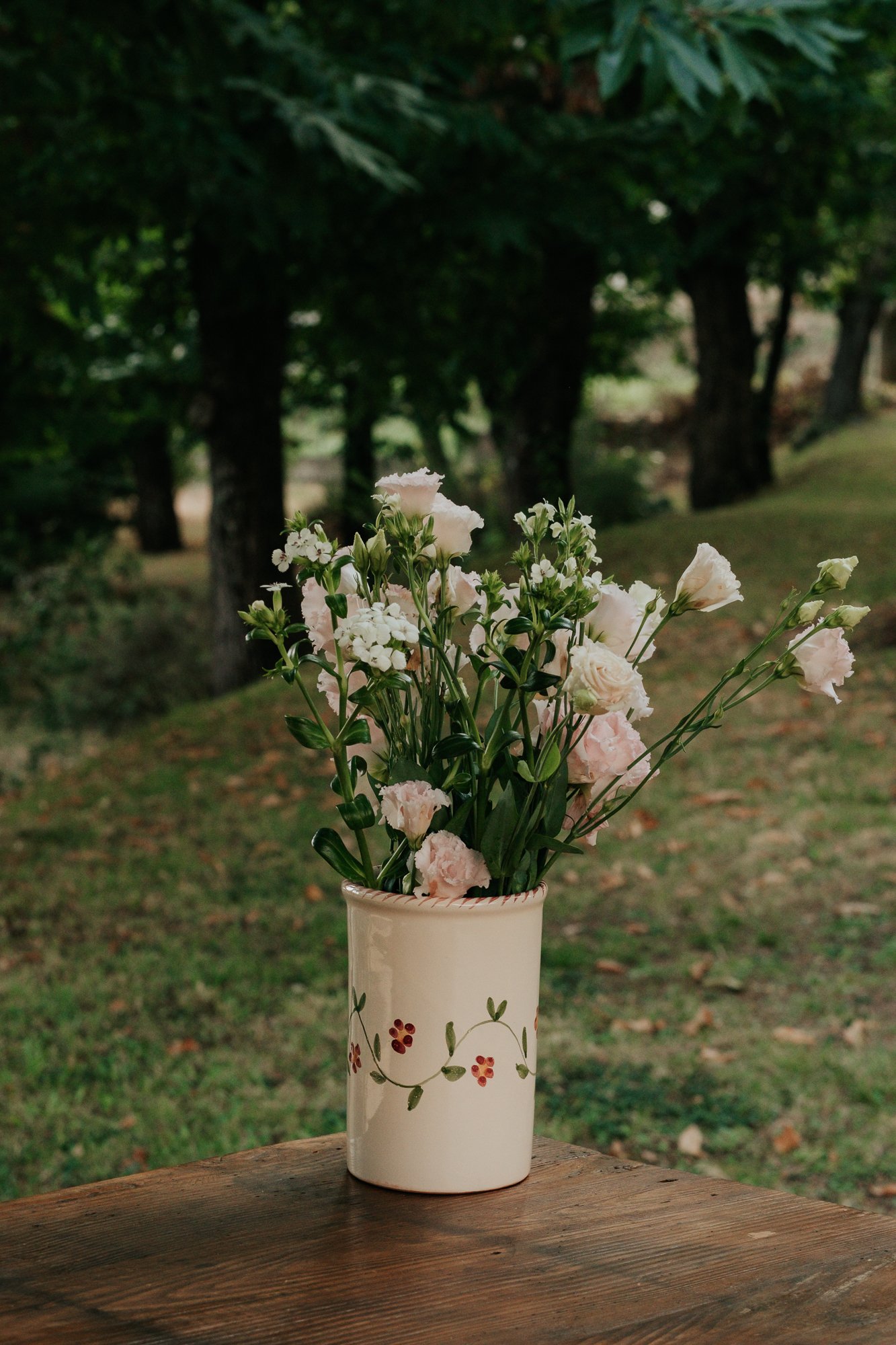Vase céramique artisanale Nonno Mio motif Profumo di Primavera vert façonné peint main